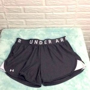 Under Armour shorts Sz M
